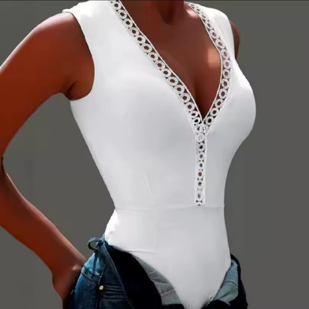 NWT Elegant White Lace Trim Women's Bodysuit